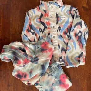 Abercrombie and kids sweater,sweatpants and jacket never worn